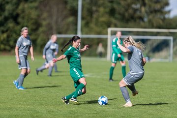 Bild 334 - F Boenebuettel-Husberg - SV Gruen-Weiss Siebenbaeumen : Ergebnis: 2:4